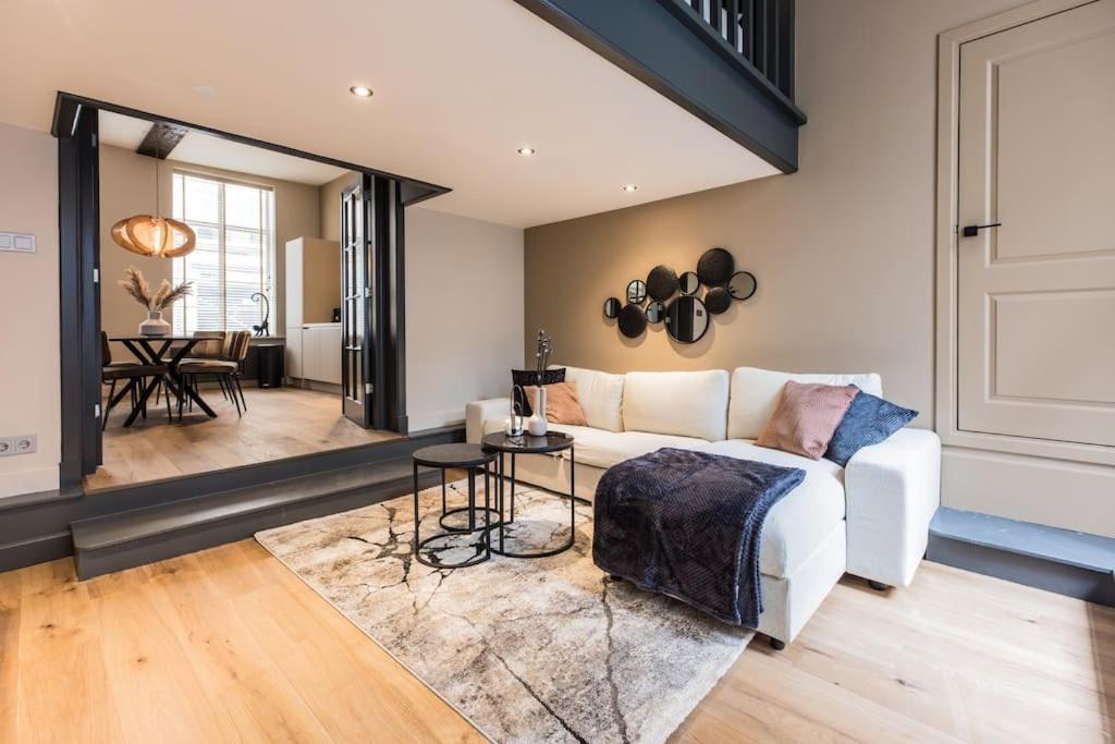 Haya Historic - Malbec Den Haag